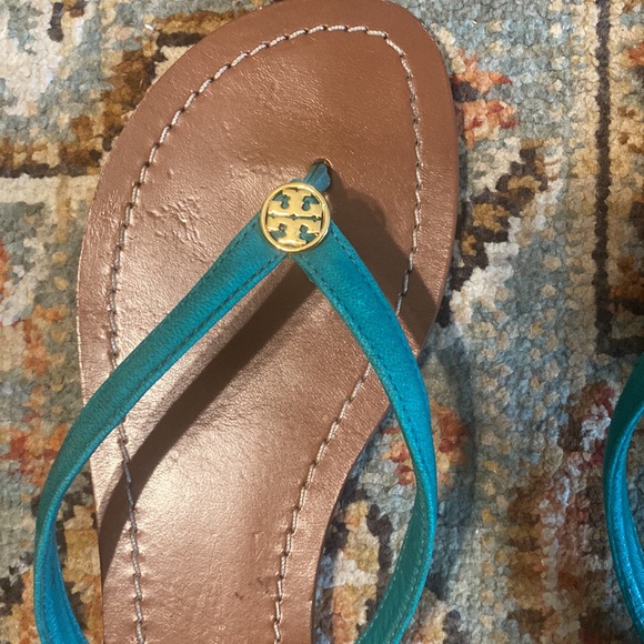 Tory Burch leather/suede flip flops 7.5 - Picture 3 of 7